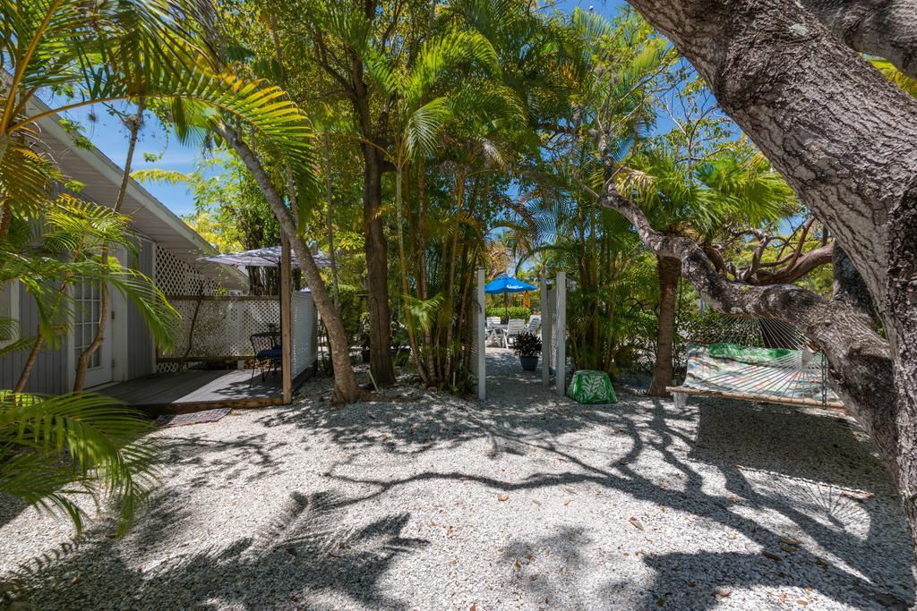 Tarpon Tale Inn Sanibel Exterior foto