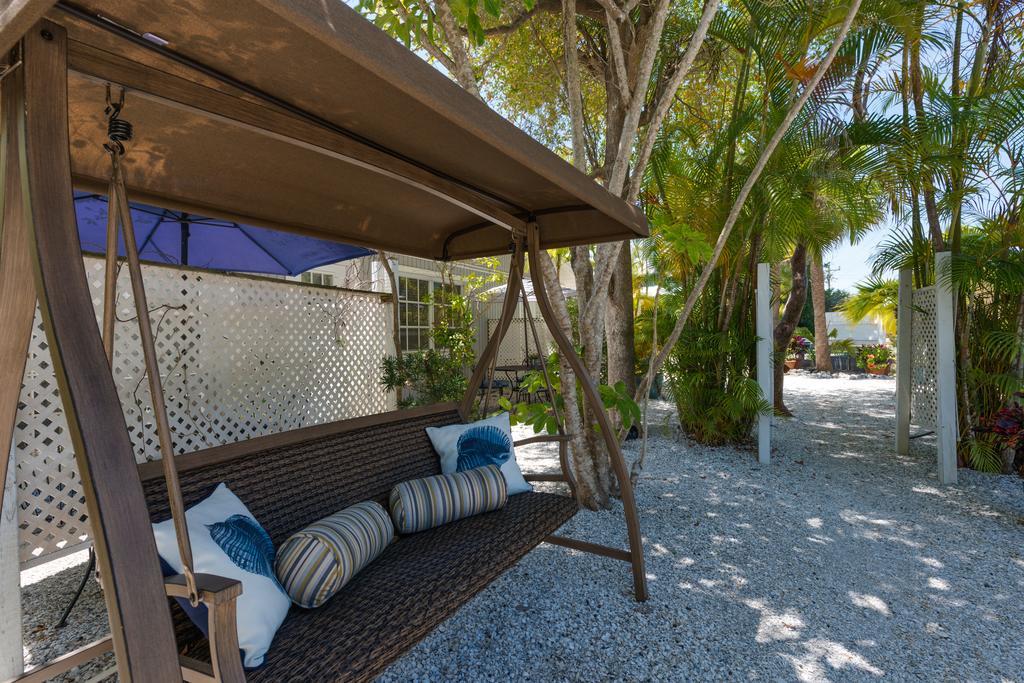 Tarpon Tale Inn Sanibel Exterior foto