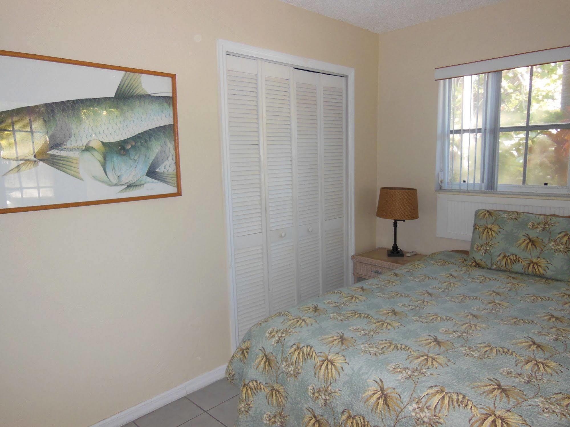 Tarpon Tale Inn Sanibel Exterior foto